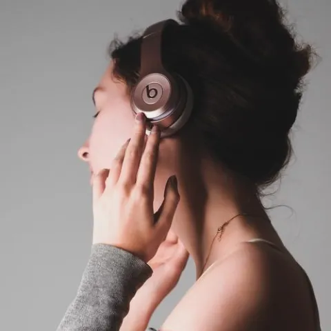 最好的安排歌词 - 曲婉婷